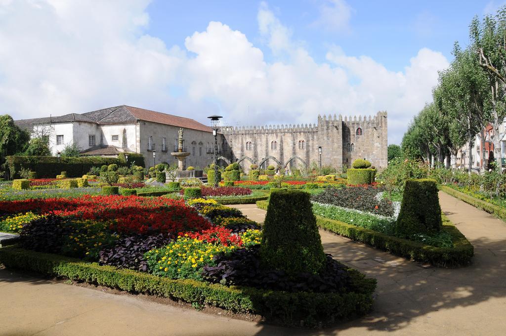 Hotel Sao Nicolau Braga Bagian luar foto